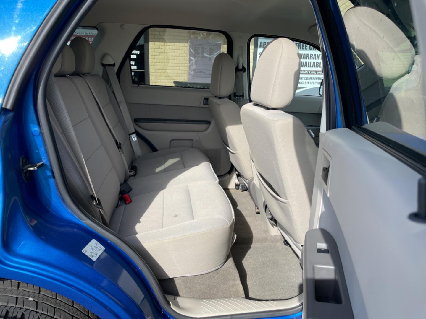 2011 Blue Ford Escape (1FMCU0D76BK) with an 4-Cyl, 2.5 Liter engine, Automatic, 6-Spd w/Overdrive transmission, located at 8008 Warden Rd, Sherwood, AR, 72120, (501) 801-6100, 34.830078, -92.186684 - Photo#9